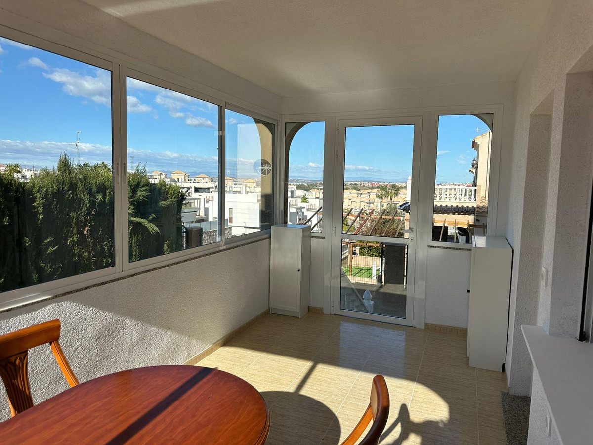 Appartement te koop in Villamartin | 4 slaapkamers H5424121