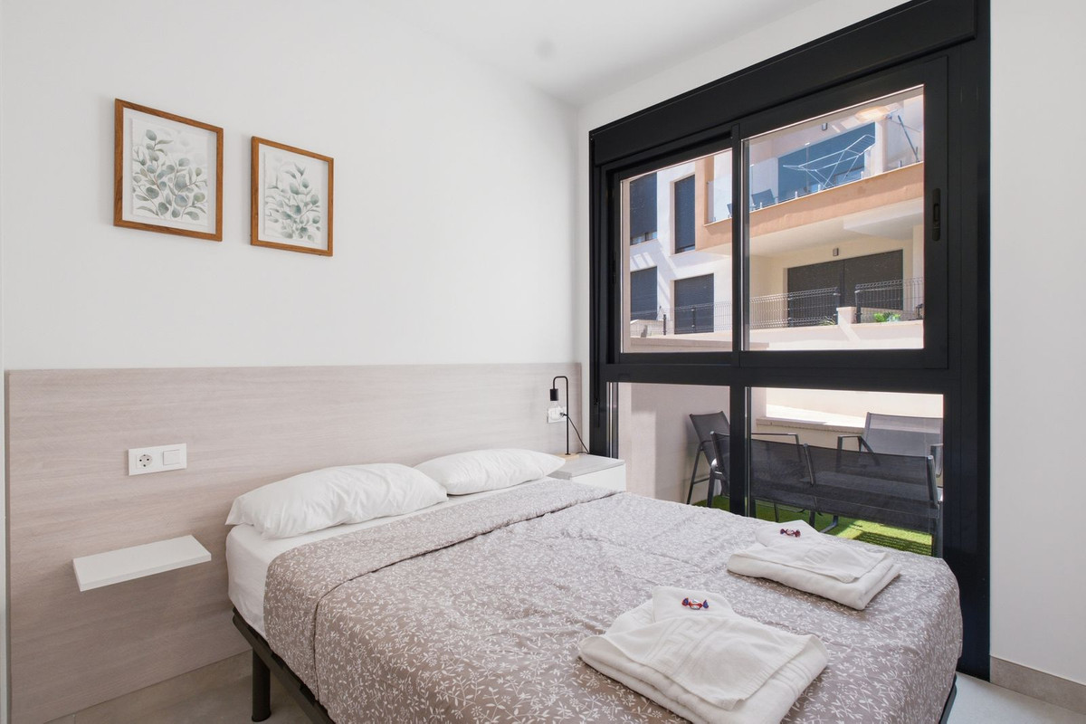 Appartement te koop in Villamartin | 2 slaapkamers H5452174