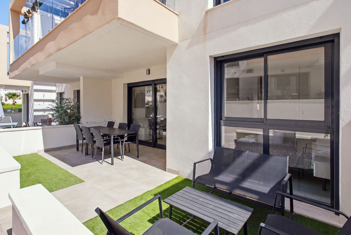 Appartement te koop in Villamartin | 2 slaapkamers H5452174