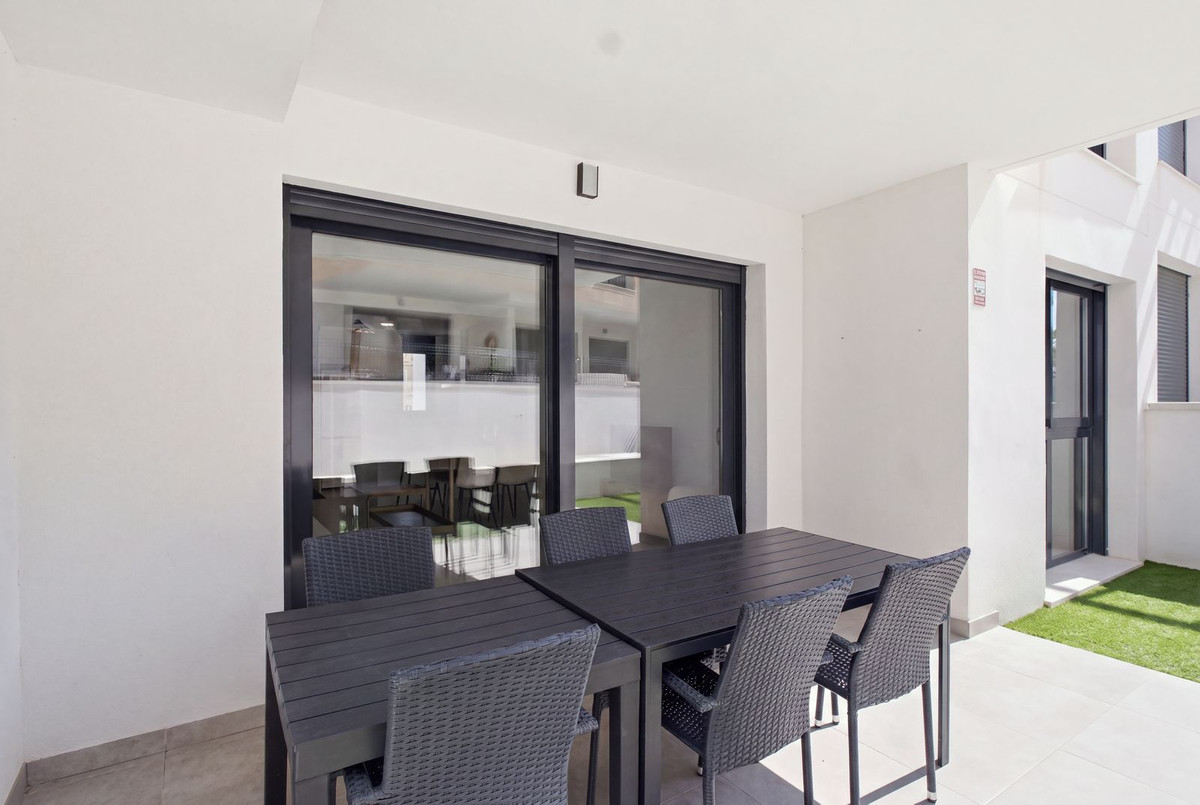 Appartement te koop in Villamartin | 2 slaapkamers H5452174