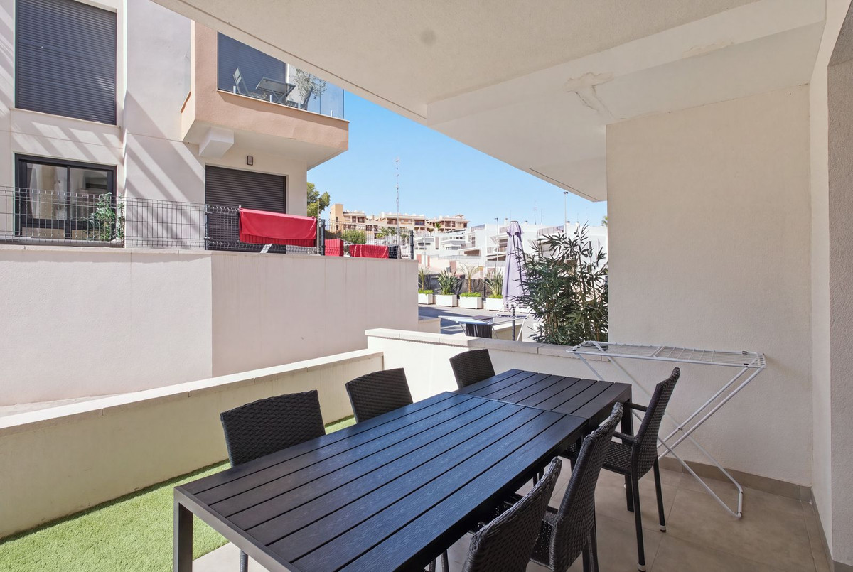 Appartement te koop in Villamartin | 2 slaapkamers H5452174