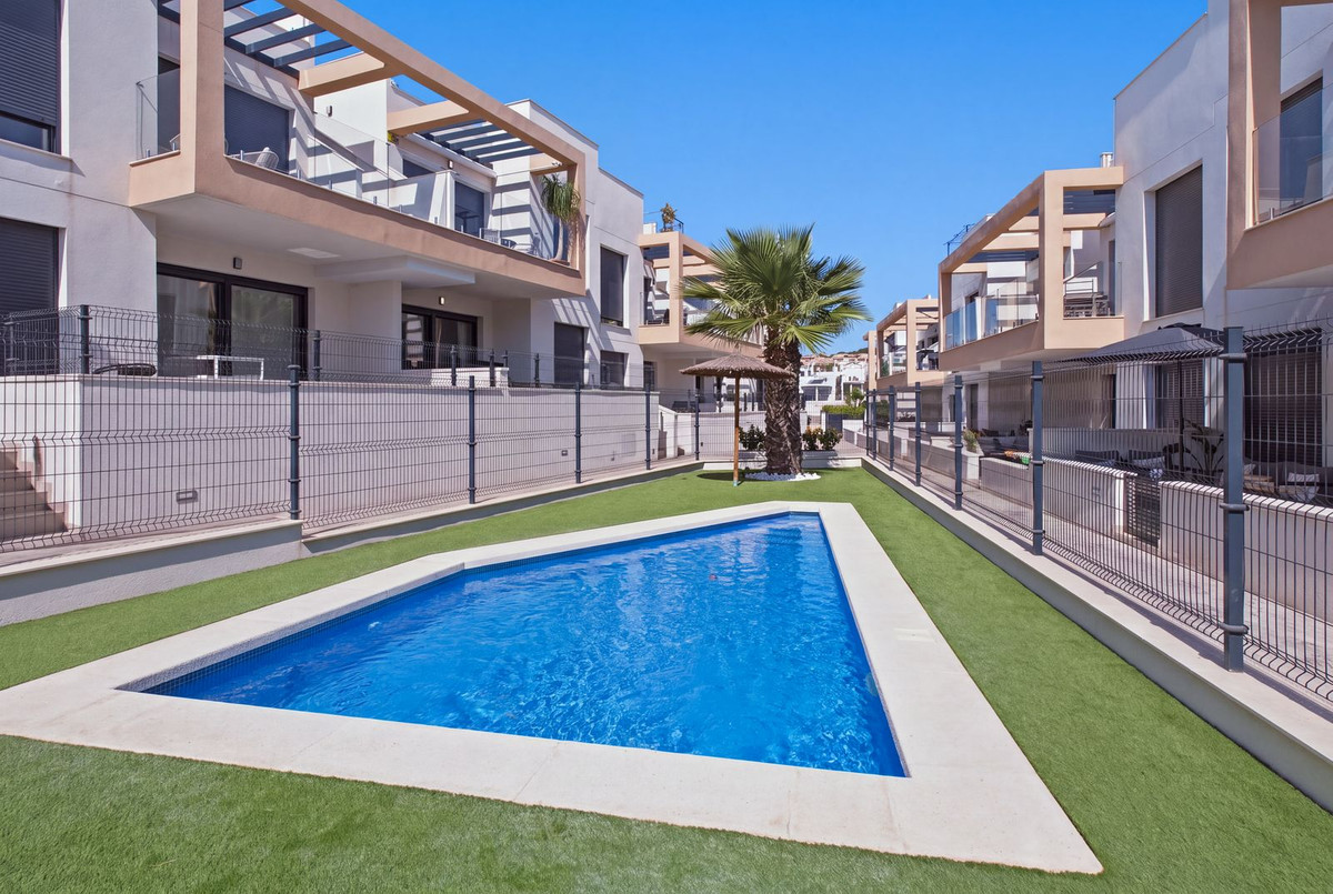 Appartement te koop in Villamartin | 2 slaapkamers H5452174