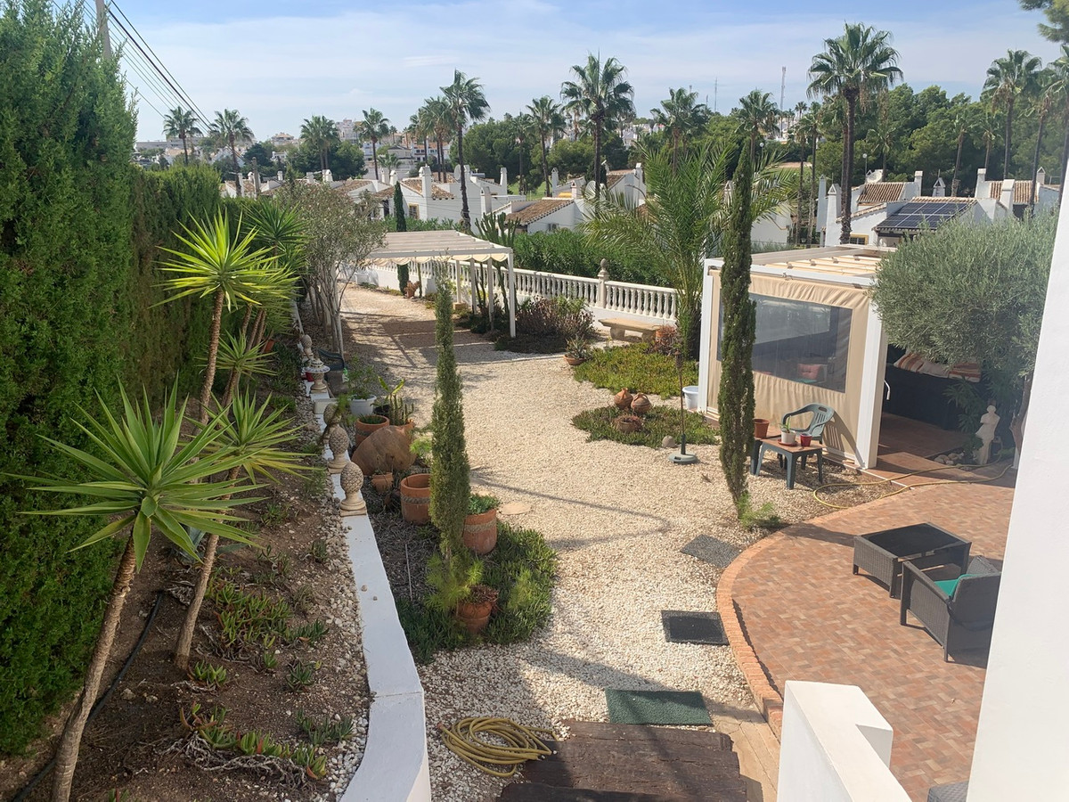 Appartement te koop in Villamartin | 4 slaapkamers H5456458