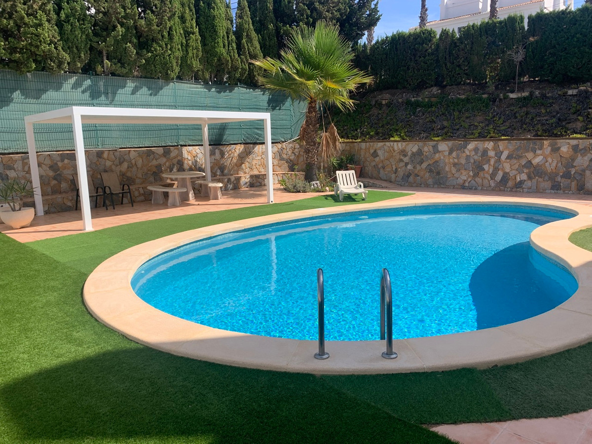 Appartement te koop in Villamartin | 4 slaapkamers H5456458