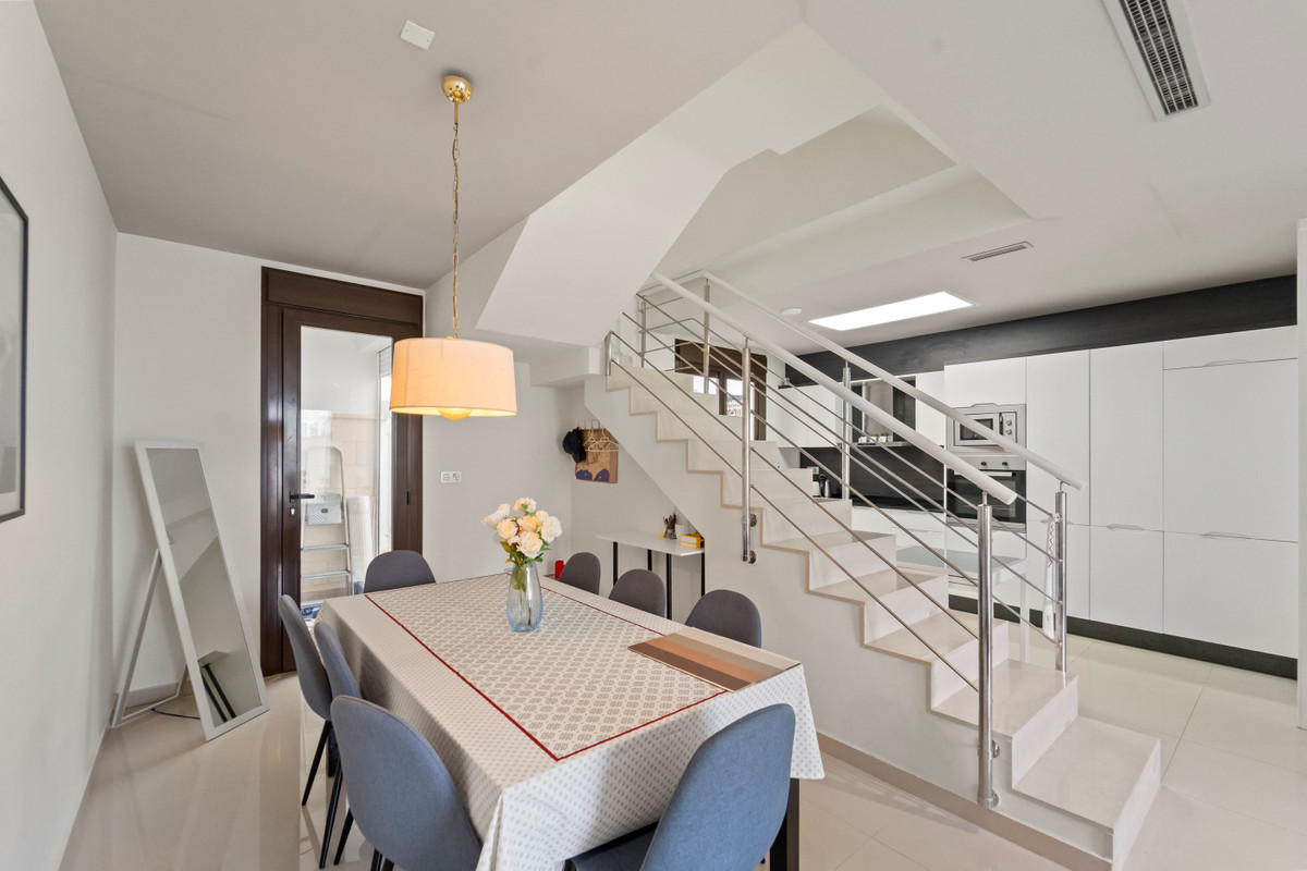 Appartement te koop in Villamartin | 2 slaapkamers H5460502