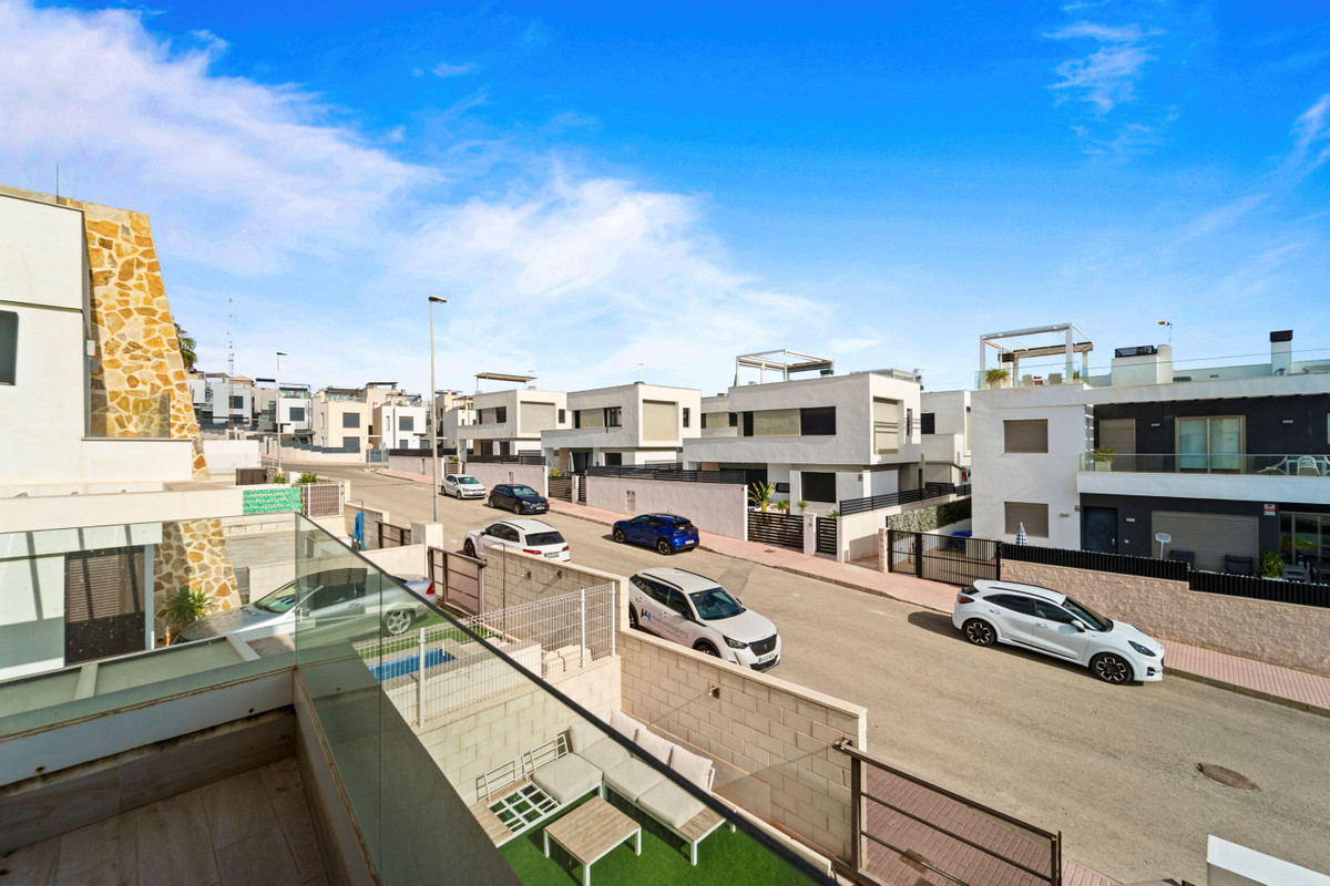 Appartement te koop in Villamartin | 2 slaapkamers H5460502