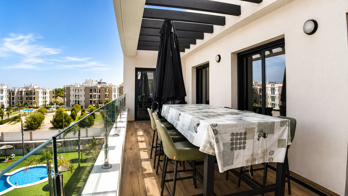 Penthouse te koop in Villamartin | 3 slaapkamers H5465095