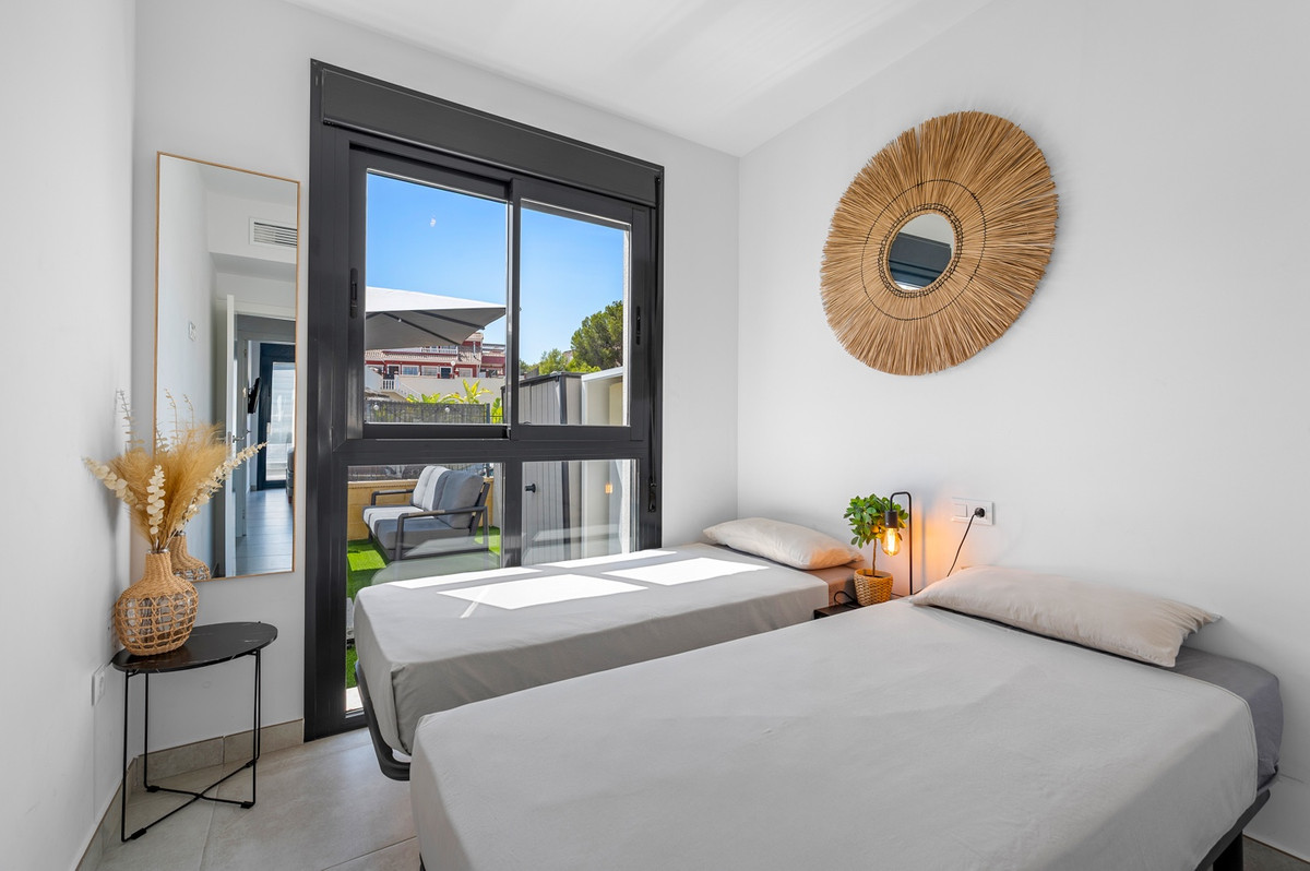 Appartement te koop in Villamartin | 2 slaapkamers H5483803