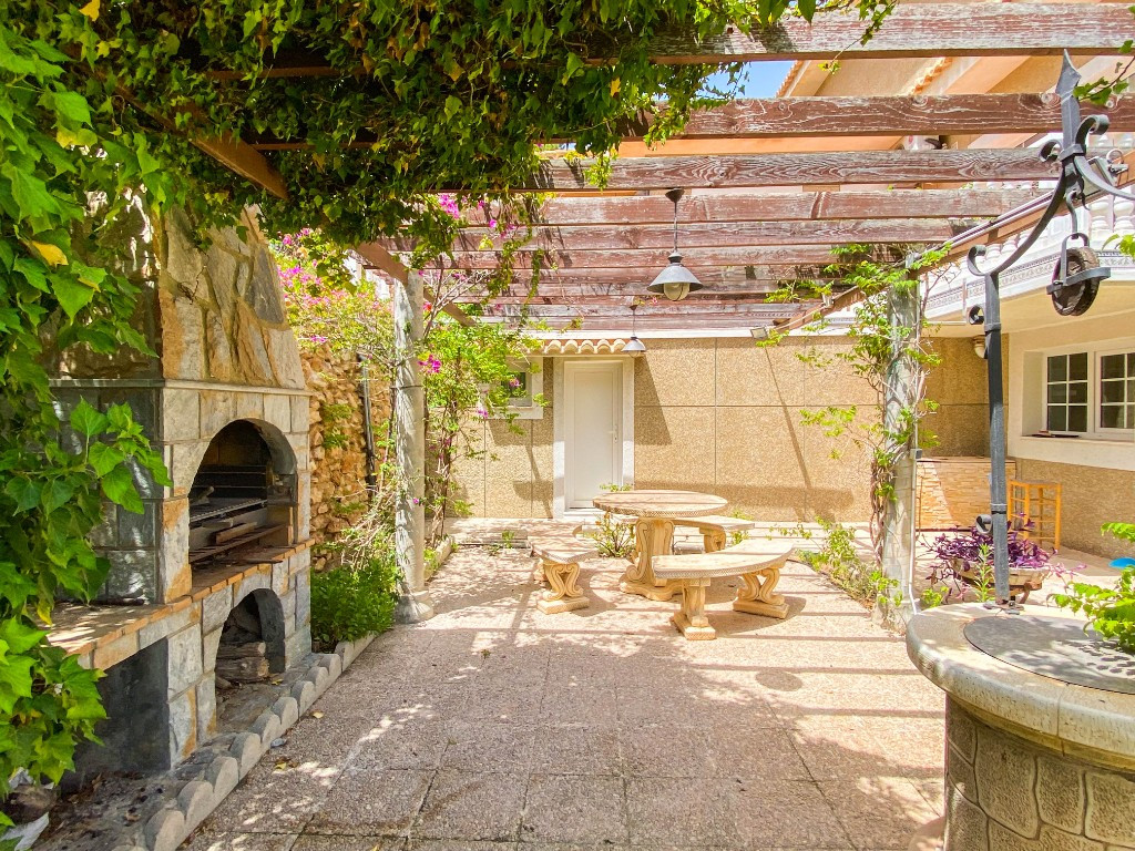 Appartement te koop in Villamartin | 7 slaapkamers H5486842