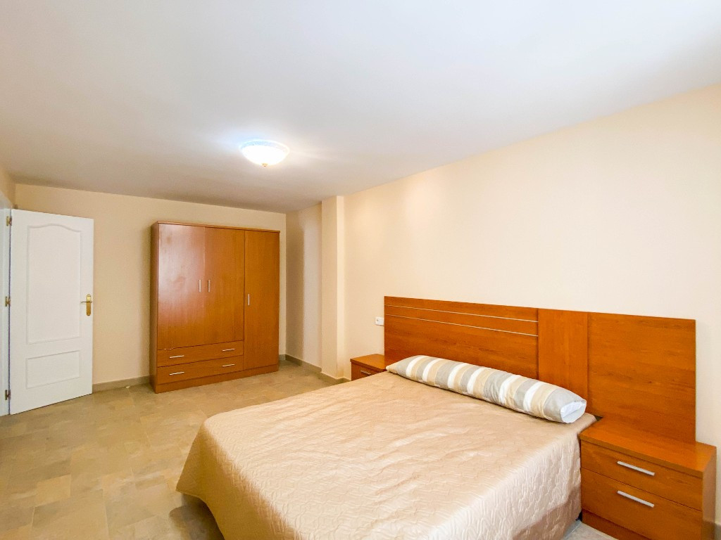 Appartement te koop in Villamartin | 7 slaapkamers H5486842