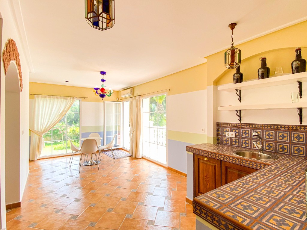 Appartement te koop in Villamartin | 7 slaapkamers H5486842