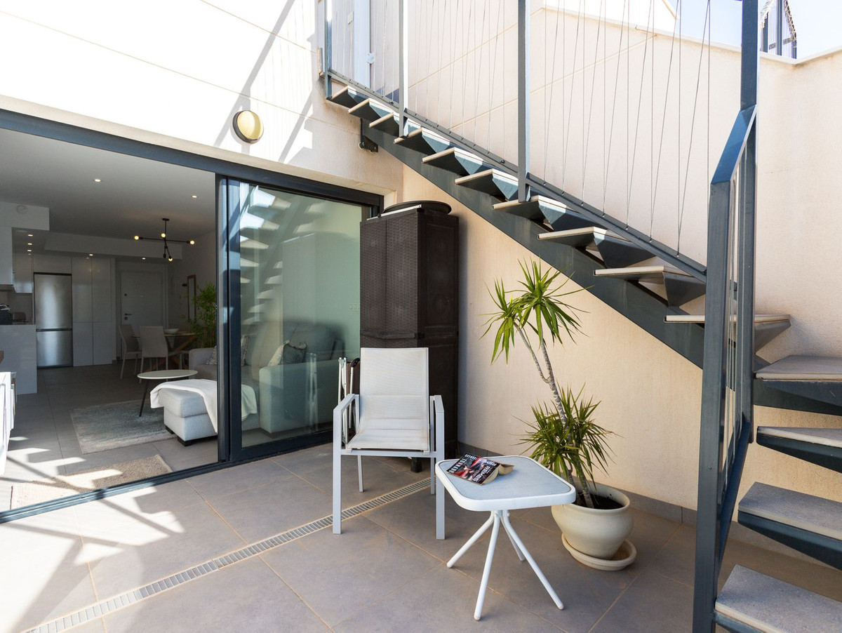 Penthouse te koop in Villamartin | 2 slaapkamers H5486959