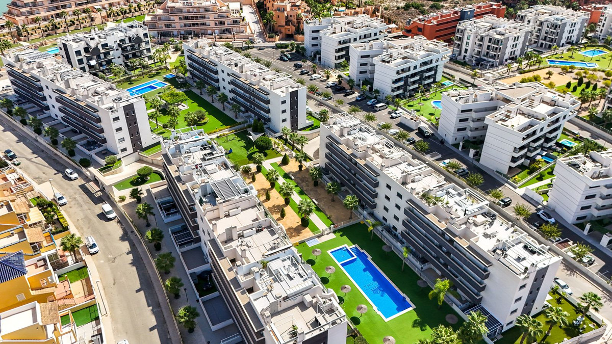 Penthouse te koop in Villamartin | 2 slaapkamers H5486959