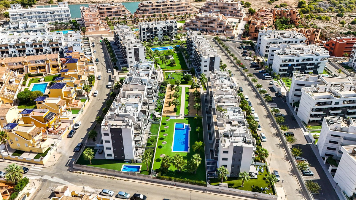 Penthouse te koop in Villamartin | 2 slaapkamers H5486959