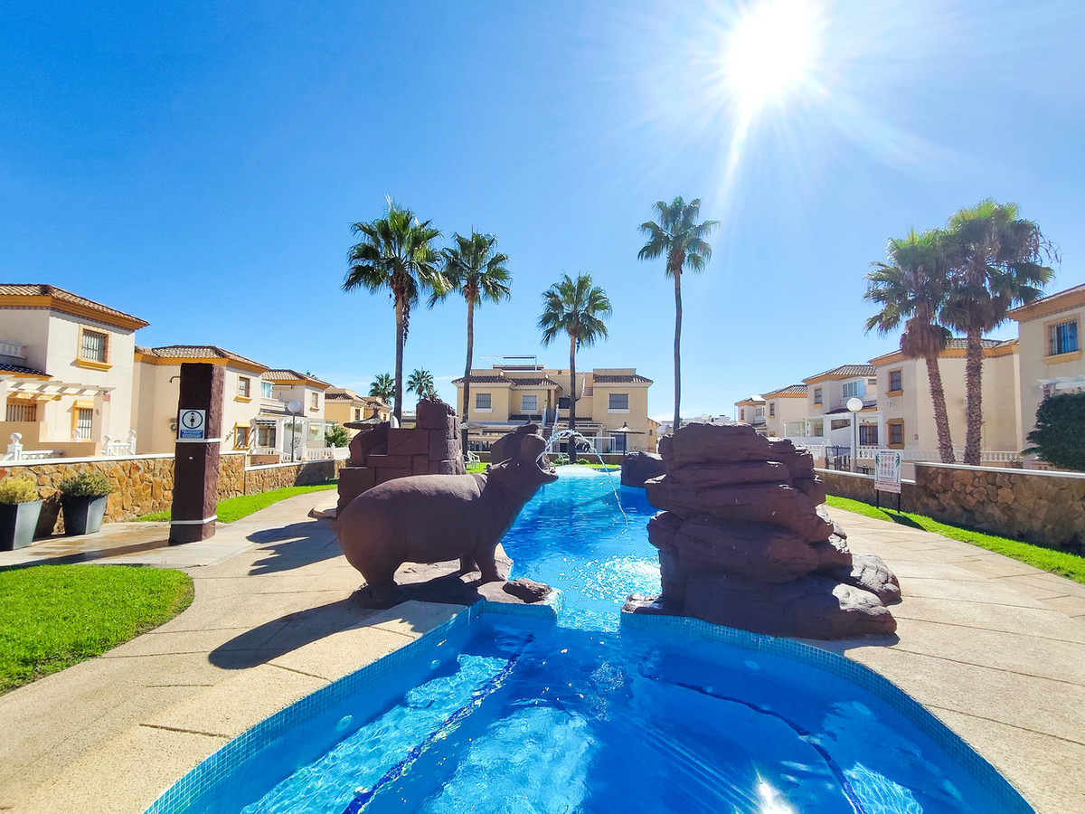 Appartement te koop in Villamartin | 2 slaapkamers H5487979
