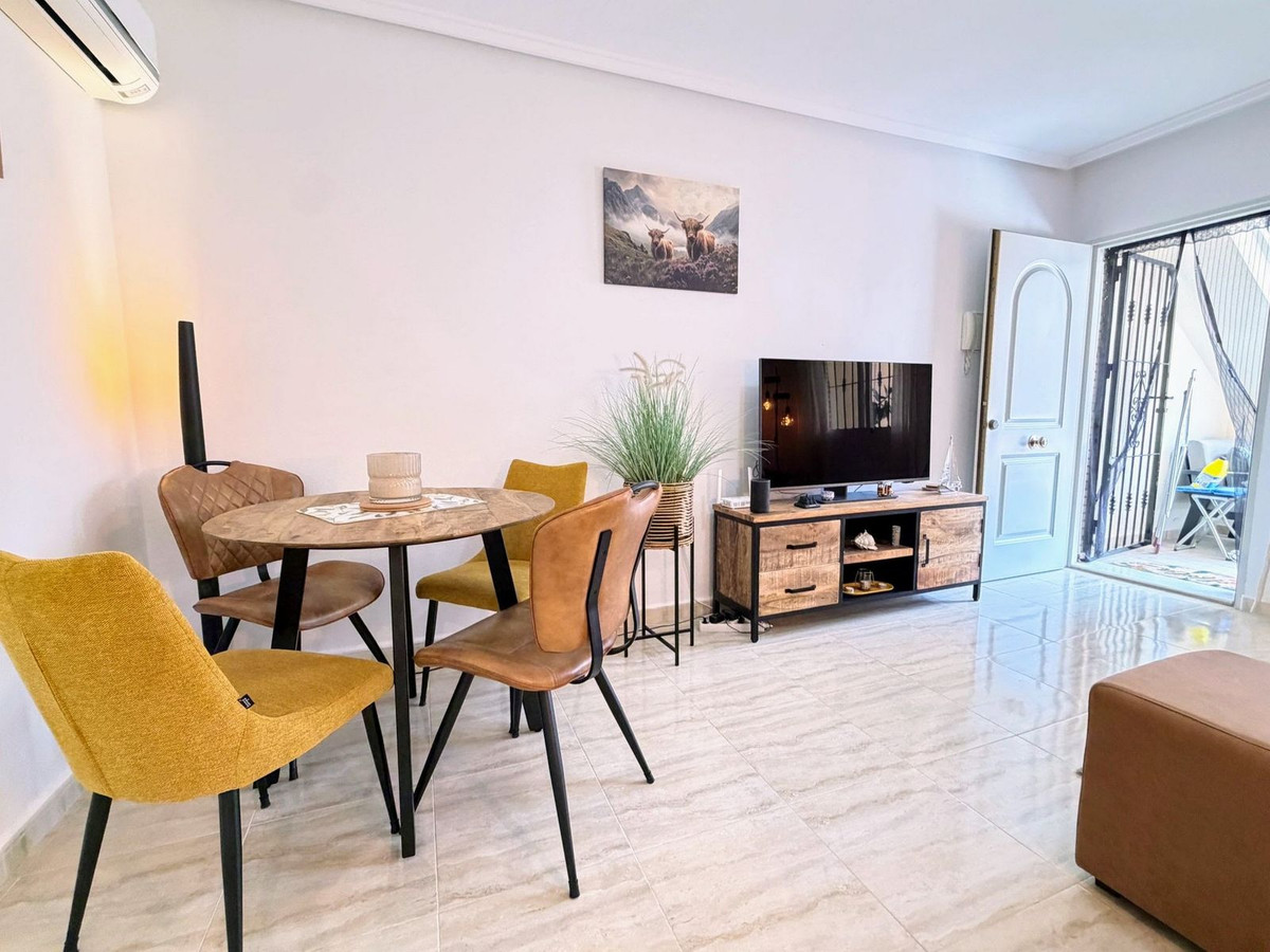 Appartement te koop in Villamartin | 2 slaapkamers H5493904