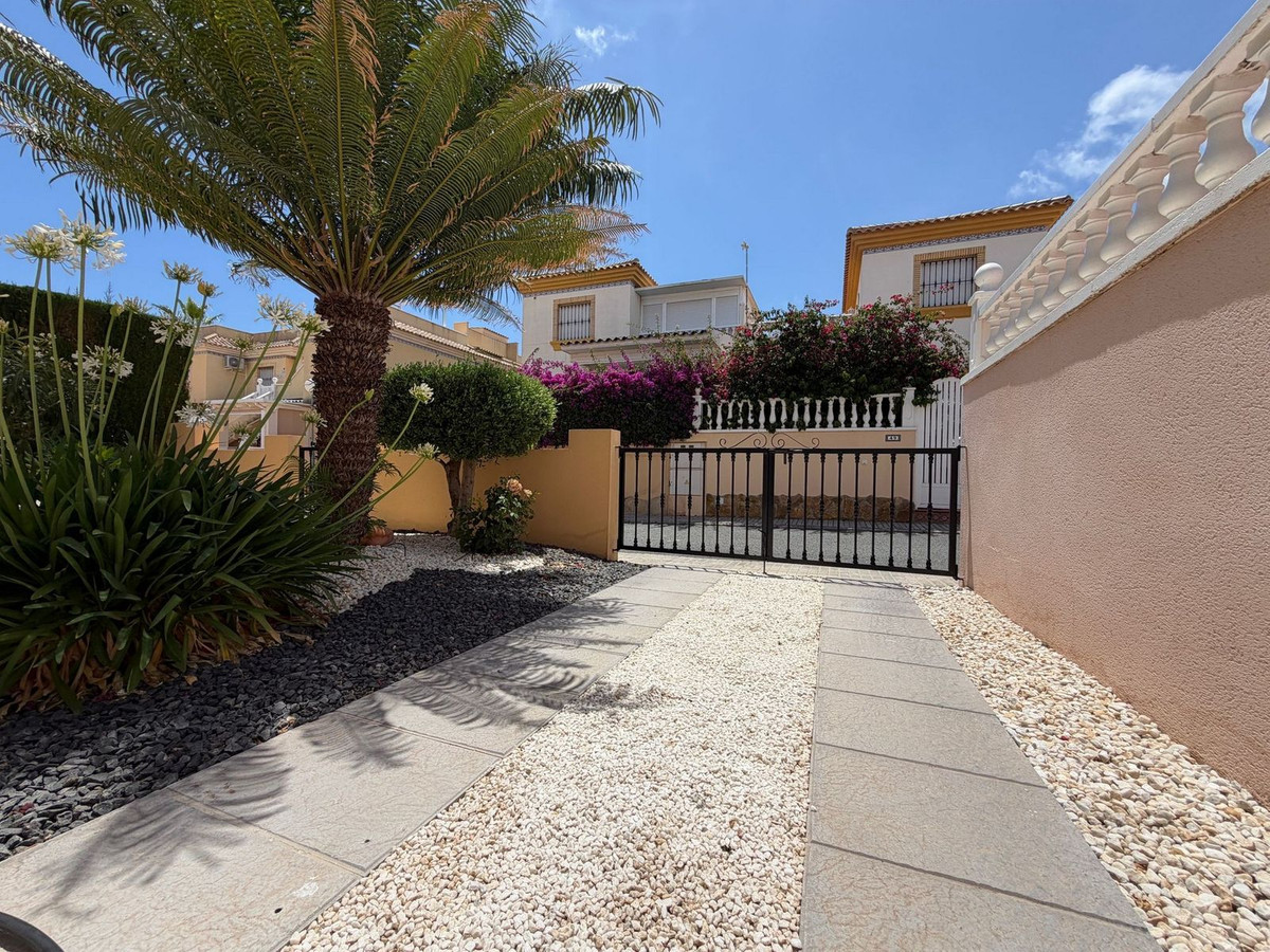 Appartement te koop in Villamartin | 2 slaapkamers H5493904