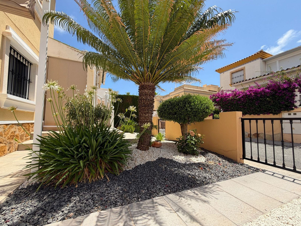 Appartement te koop in Villamartin | 2 slaapkamers H5493904