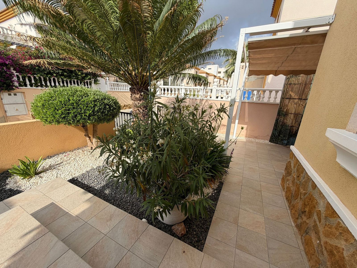 Appartement te koop in Villamartin | 2 slaapkamers H5493904
