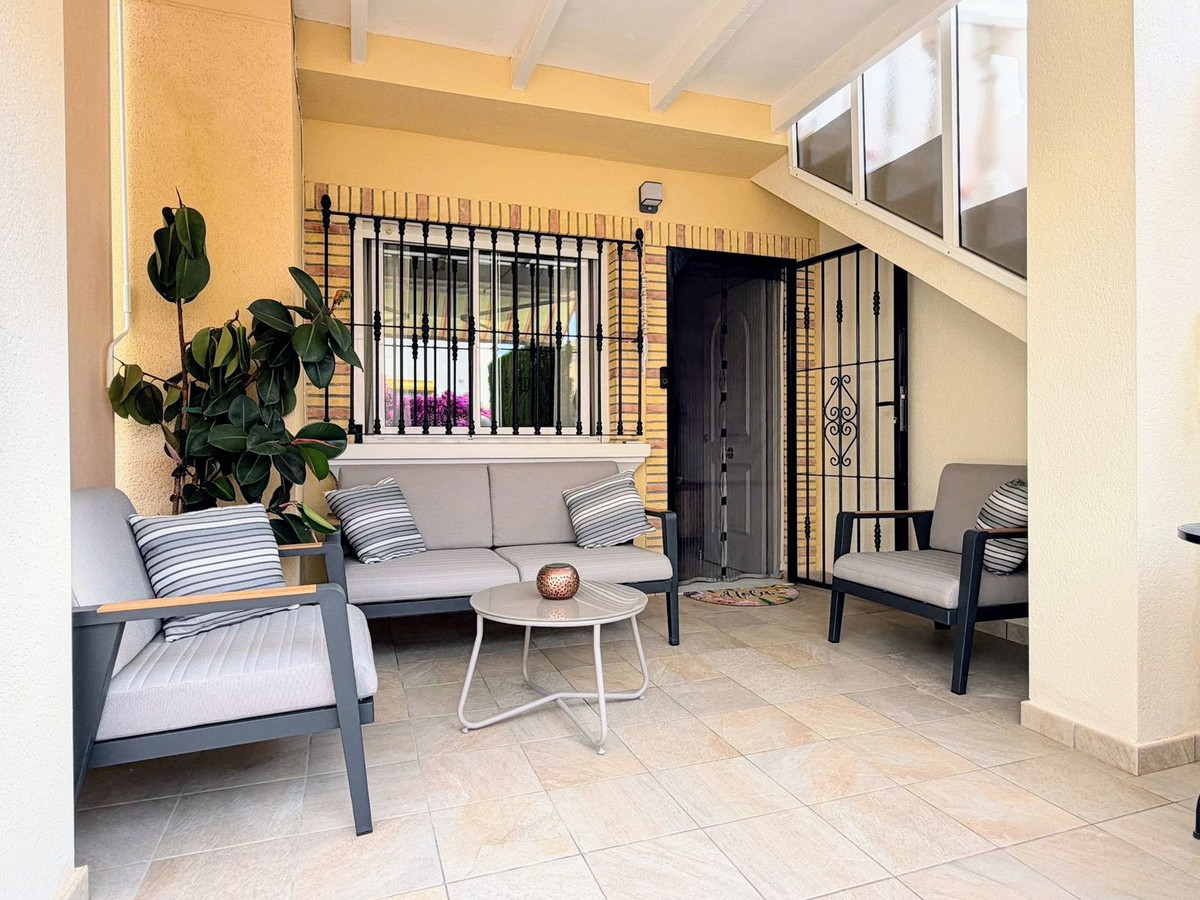 Appartement te koop in Villamartin | 2 slaapkamers H5493904
