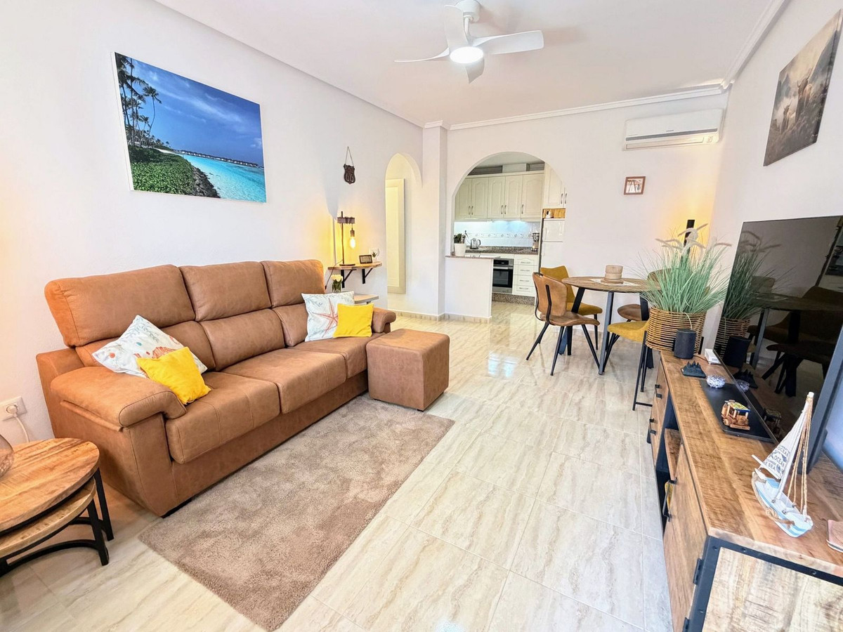 Appartement te koop in Villamartin | 2 slaapkamers H5493904