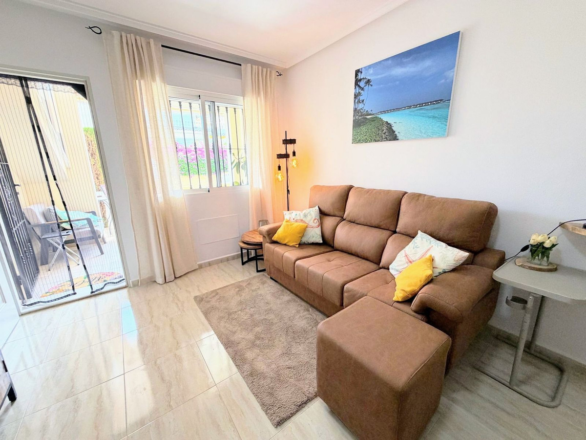 Appartement te koop in Villamartin | 2 slaapkamers H5493904