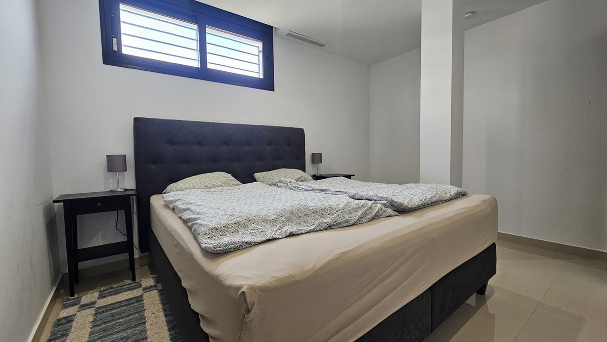 Huis te koop in Villamartin | 6 slaapkamers H5494570