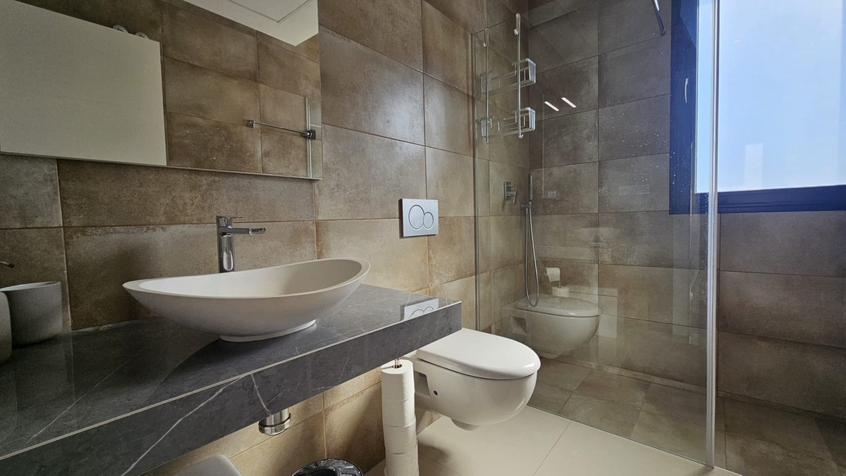 Huis te koop in Villamartin | 6 slaapkamers H5494570