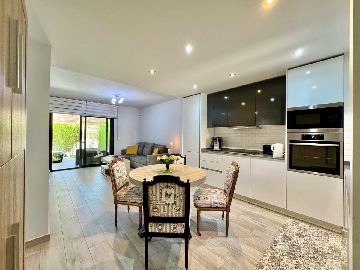 Appartement te koop in Villamartin | 2 slaapkamers H5498641