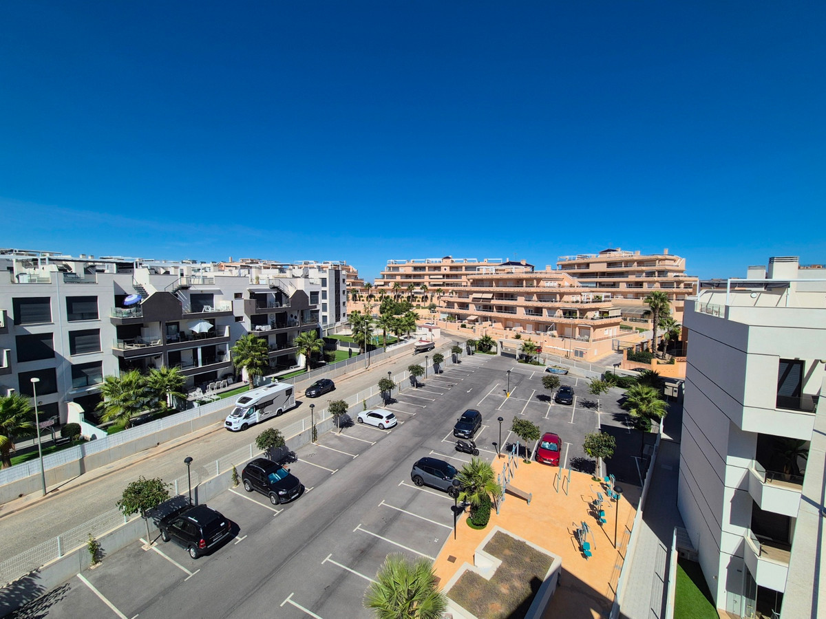 Penthouse te koop in Villamartin | 3 slaapkamers H5503771