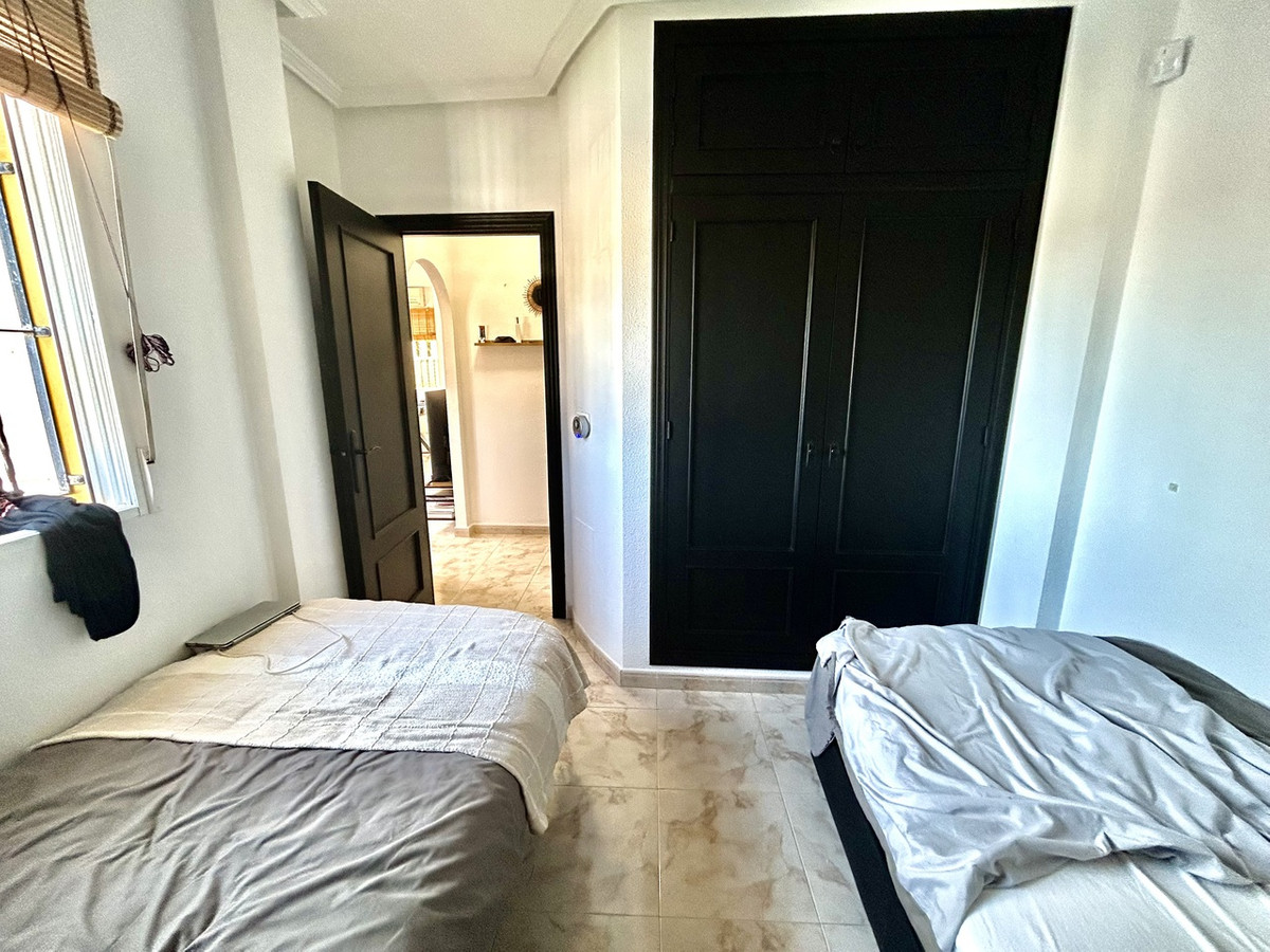 Huis te koop in Villamartin | 4 slaapkamers H5519503