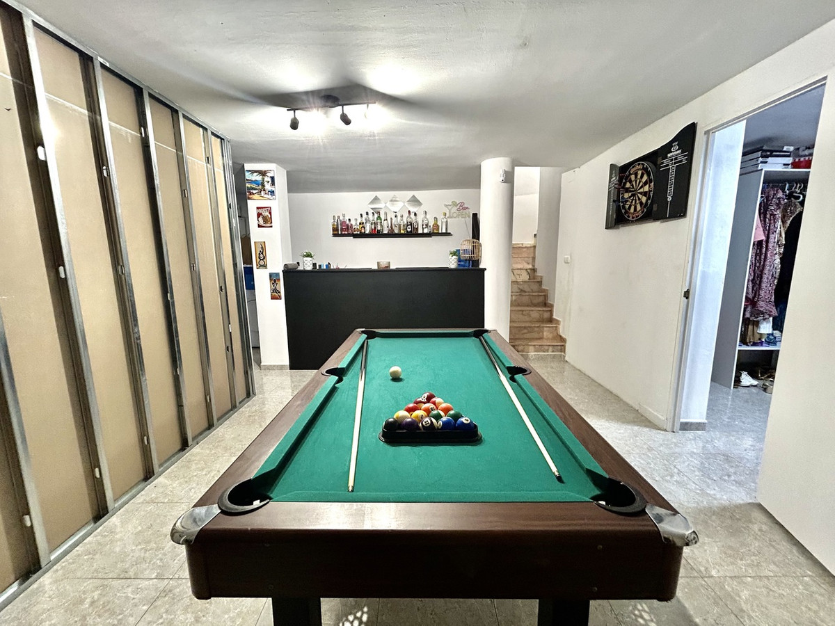 Huis te koop in Villamartin | 4 slaapkamers H5519503