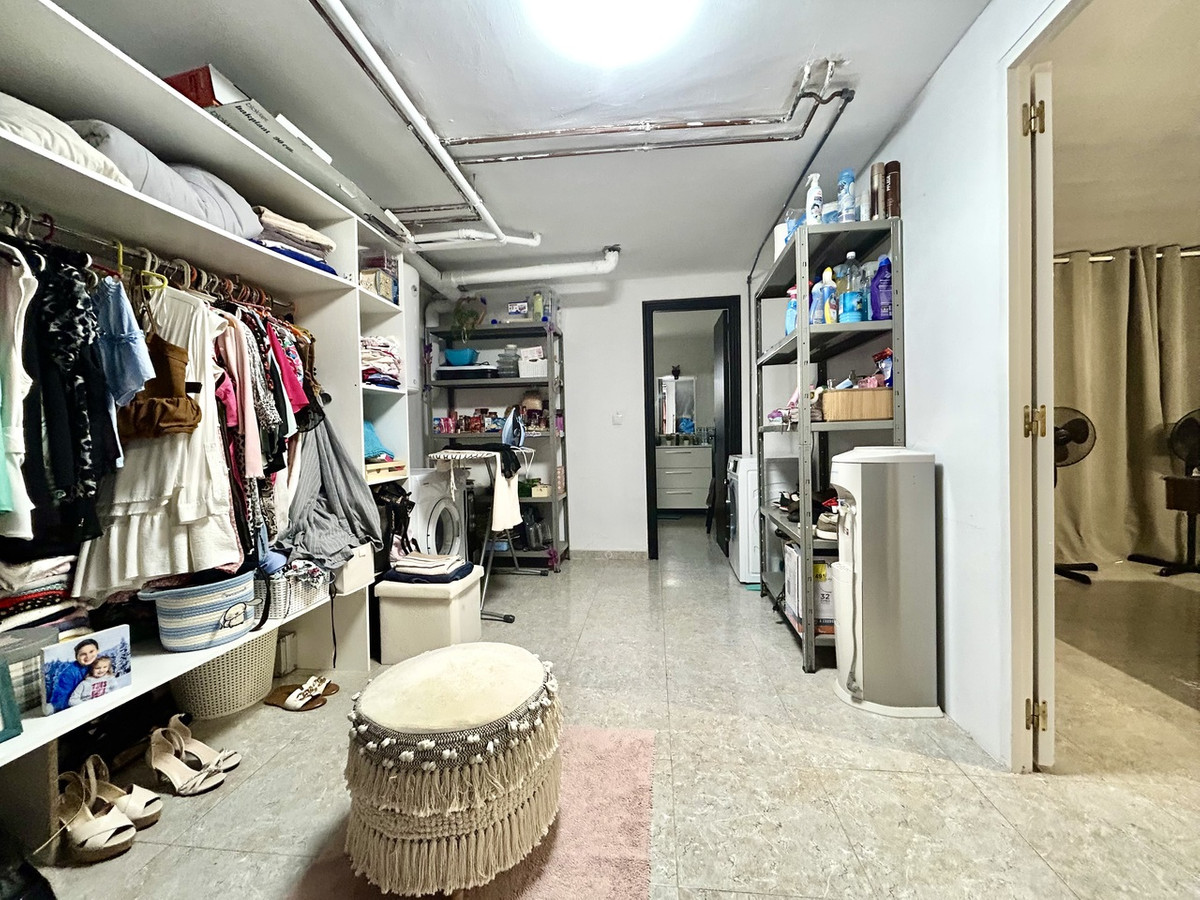 Huis te koop in Villamartin | 4 slaapkamers H5519503