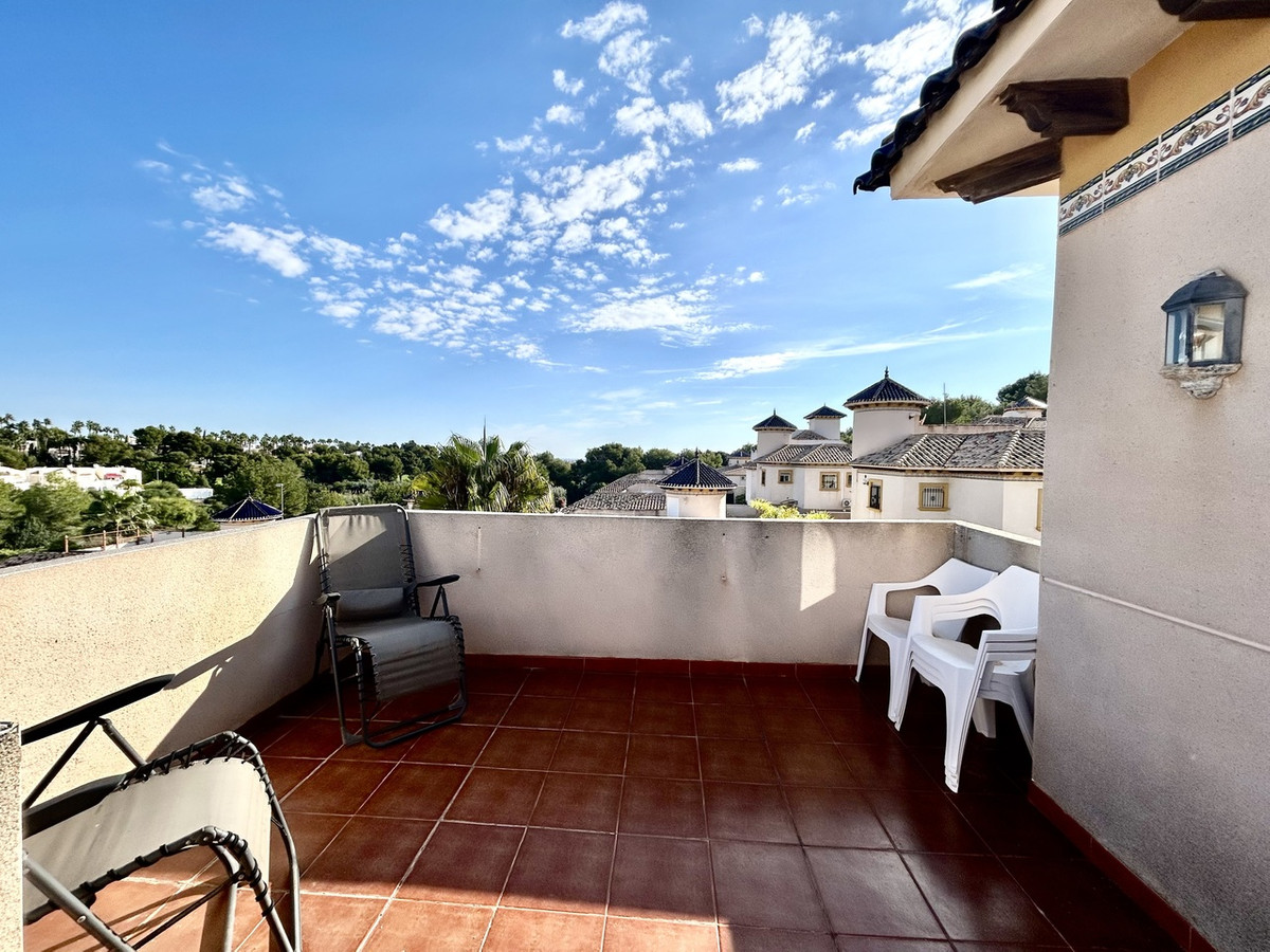 Huis te koop in Villamartin | 4 slaapkamers H5519503