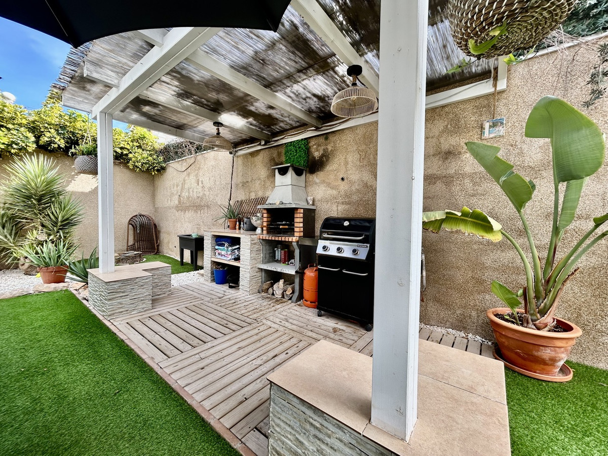 Huis te koop in Villamartin | 4 slaapkamers H5519503
