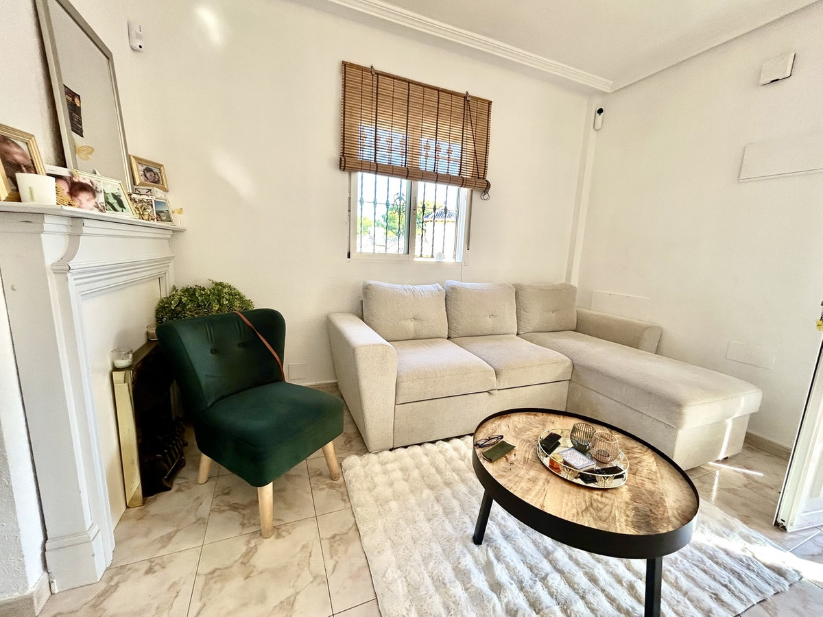 Huis te koop in Villamartin | 4 slaapkamers H5519503