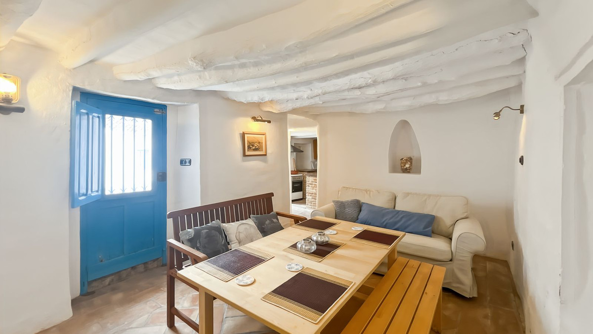 Appartement te koop in Villanueva del Rosario | 9 slaapkamers H5287831