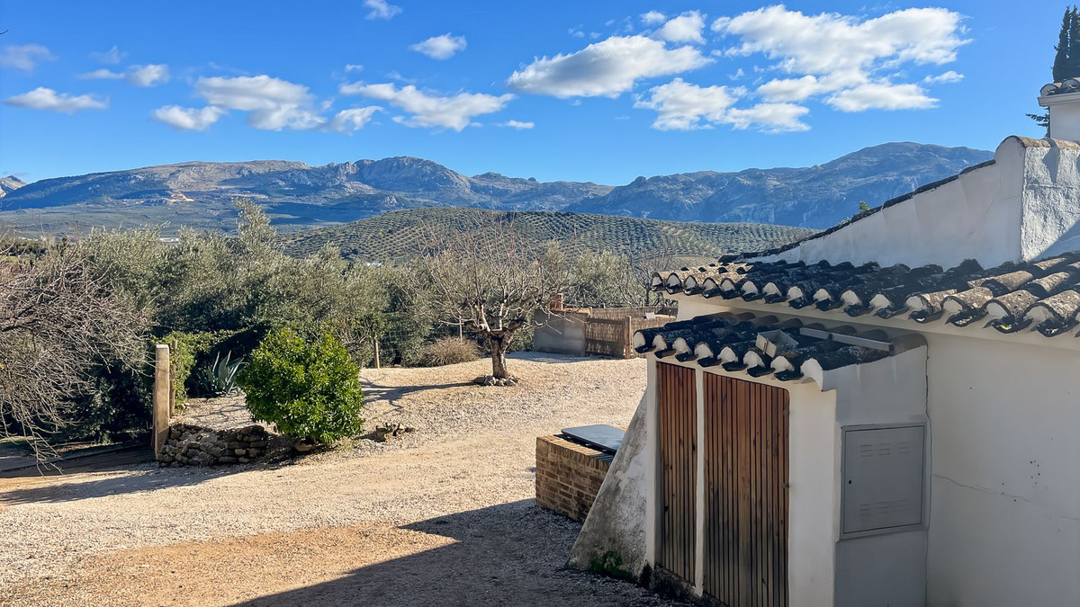 Appartement te koop in Villanueva del Rosario | 9 slaapkamers H5287831