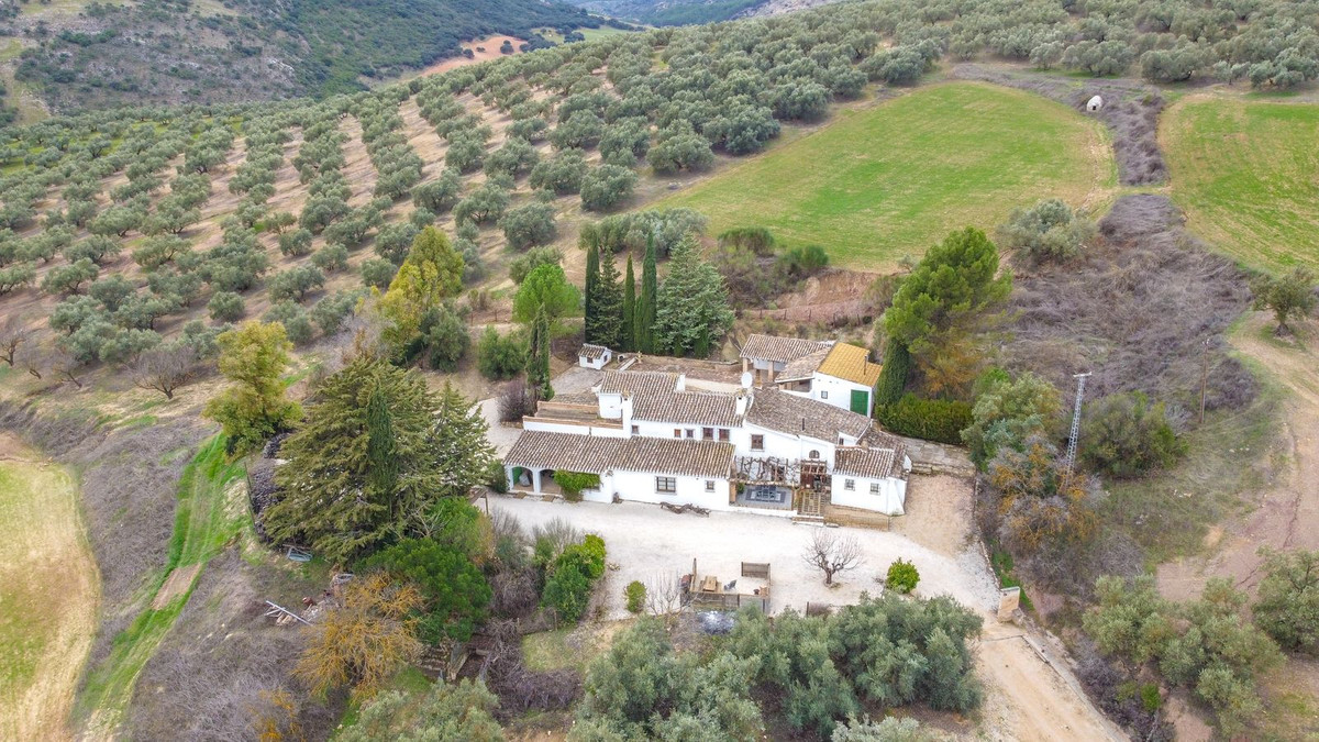 Appartement te koop in Villanueva del Rosario | 9 slaapkamers H5287831