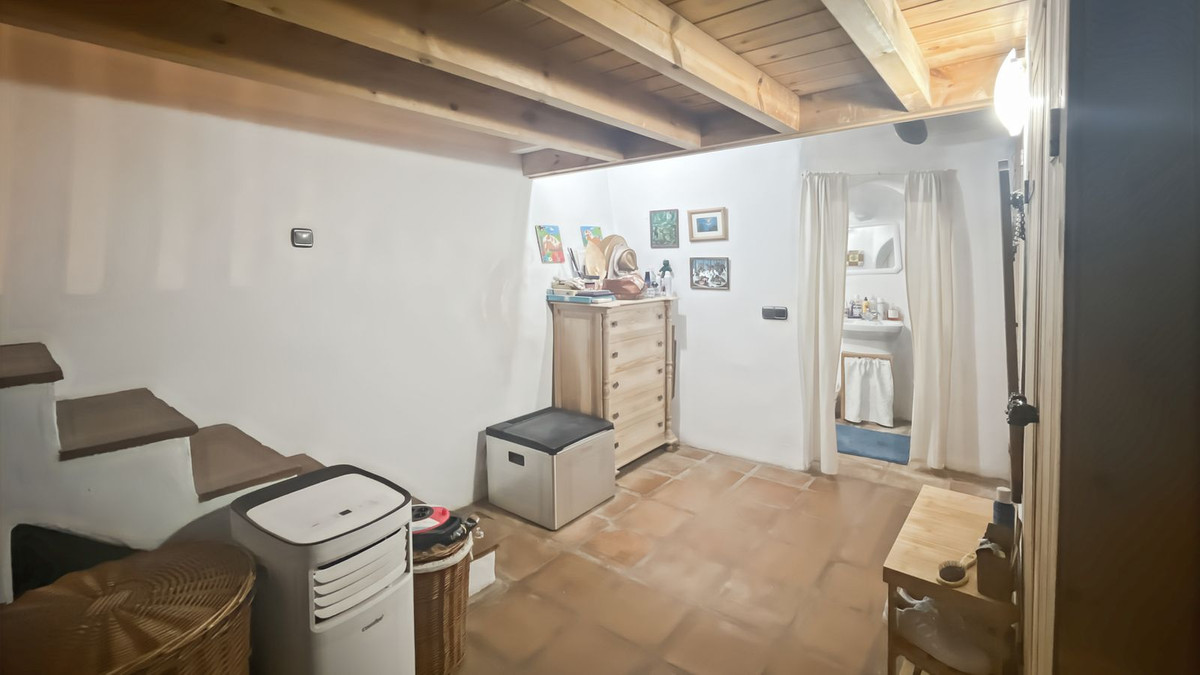 Appartement te koop in Villanueva del Rosario | 9 slaapkamers H5287831