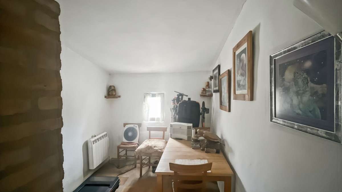 Appartement te koop in Villanueva del Rosario | 9 slaapkamers H5287831