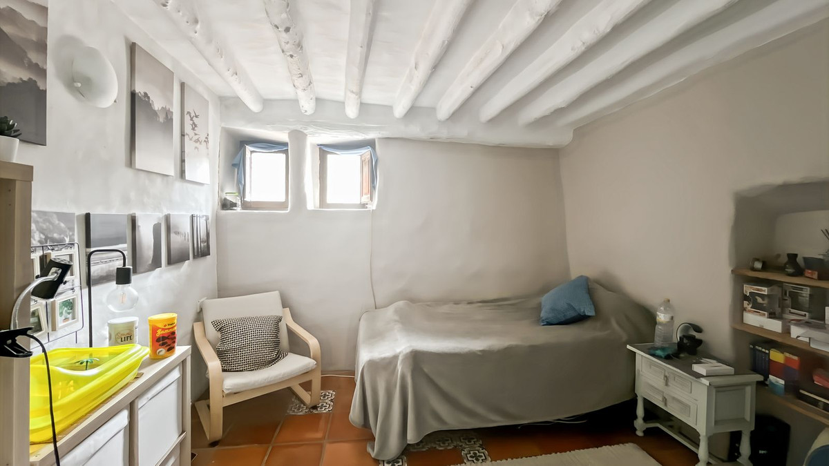 Appartement te koop in Villanueva del Rosario | 9 slaapkamers H5287831