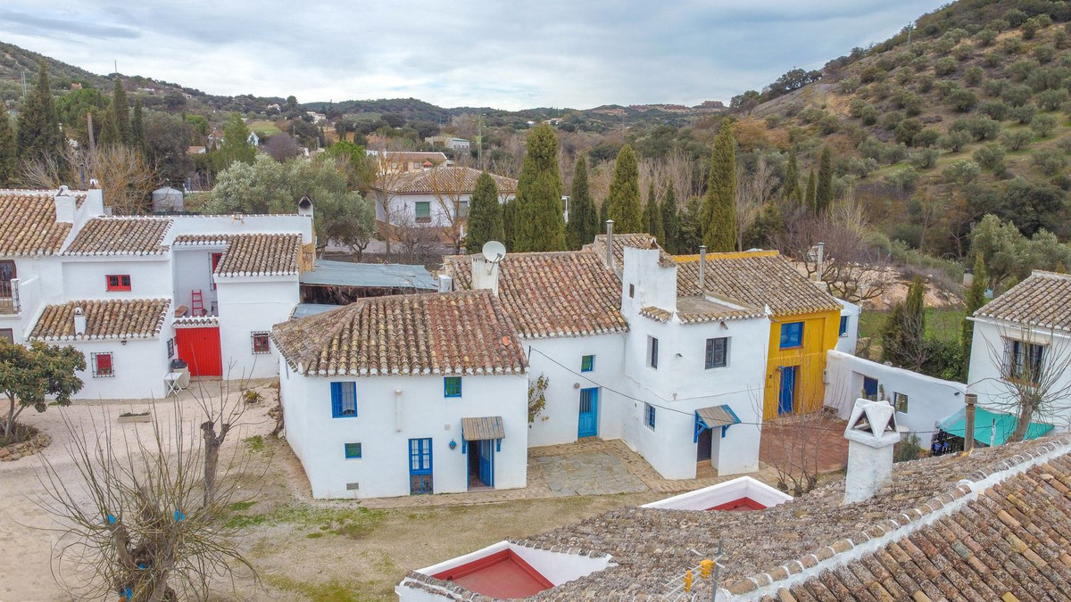 Appartement te koop in Villanueva del Rosario | 9 slaapkamers H5287831