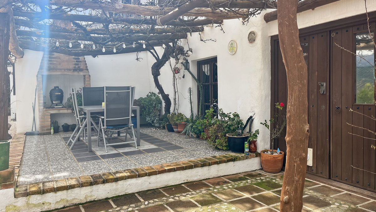 Appartement te koop in Villanueva del Rosario | 9 slaapkamers H5287831