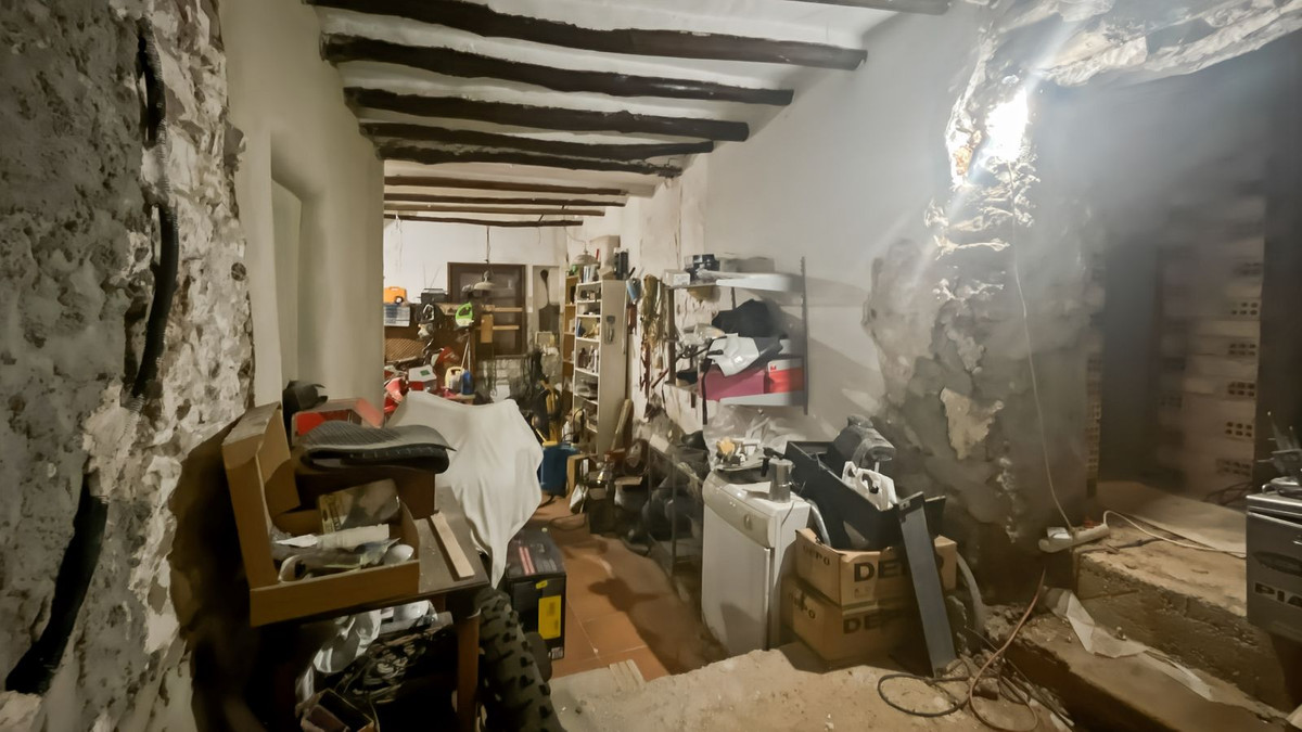 Appartement te koop in Villanueva del Rosario | 9 slaapkamers H5287831