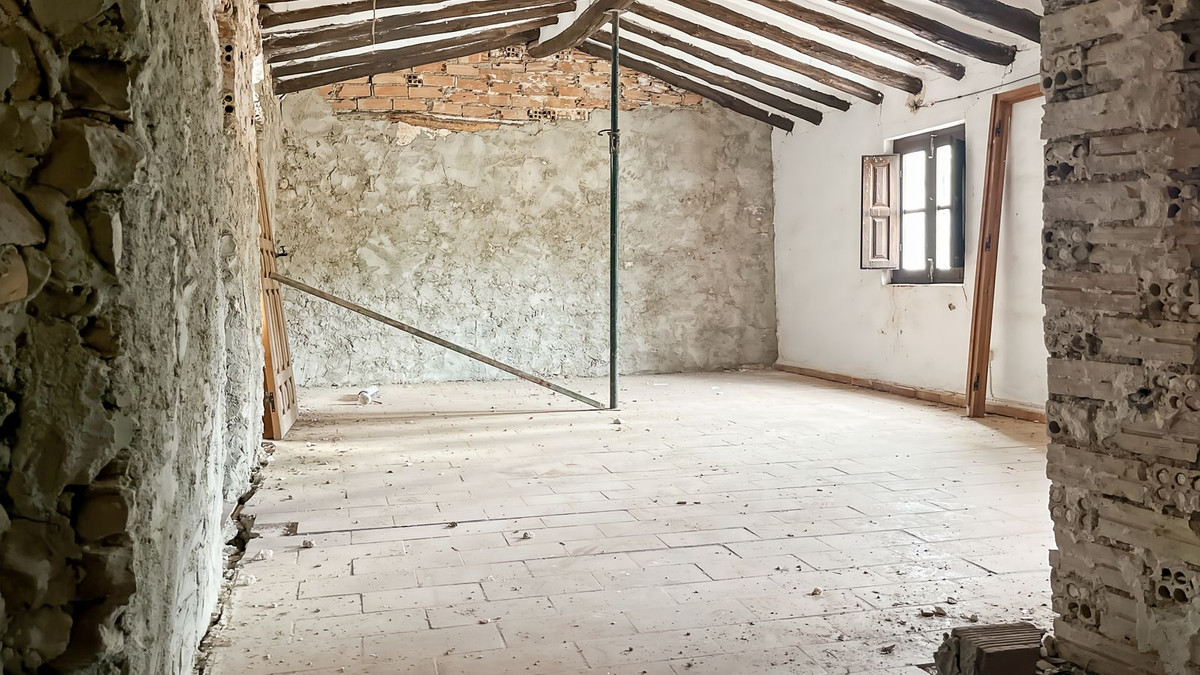 Appartement te koop in Villanueva del Rosario | 9 slaapkamers H5287831