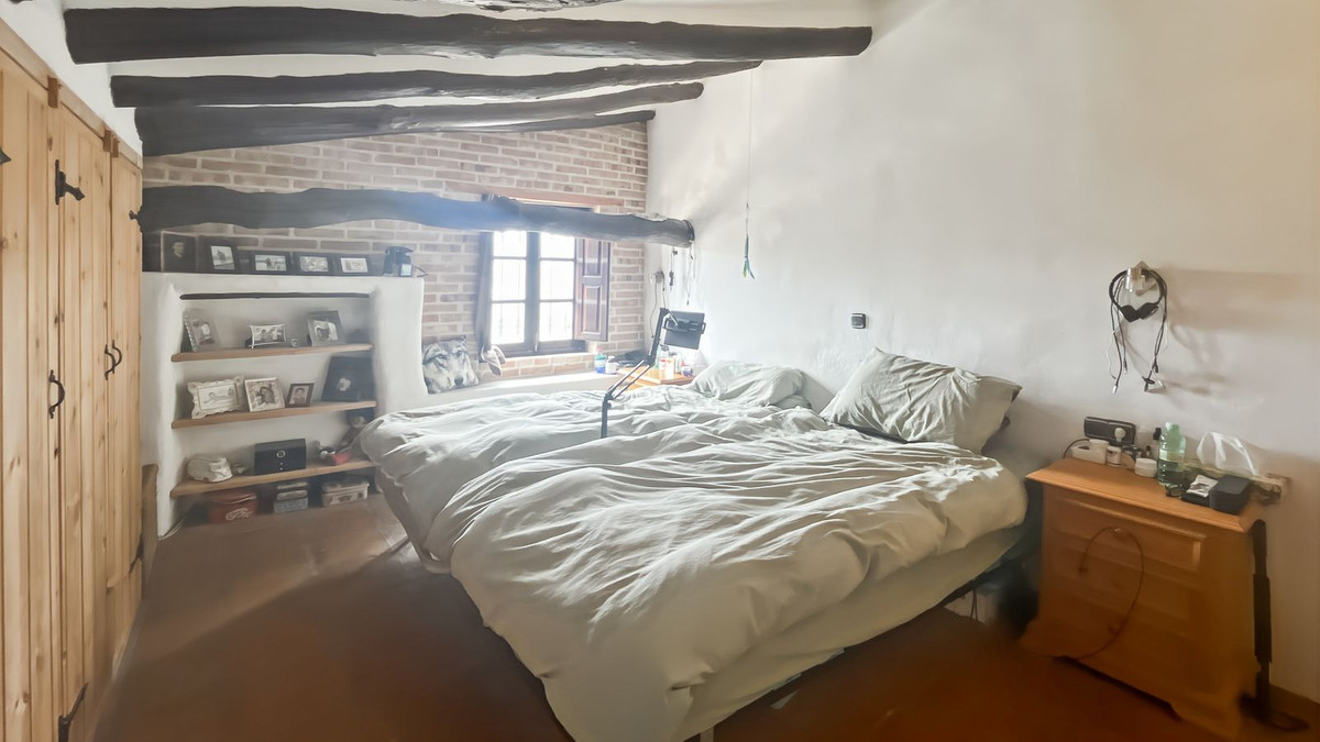 Appartement te koop in Villanueva del Rosario | 9 slaapkamers H5287831