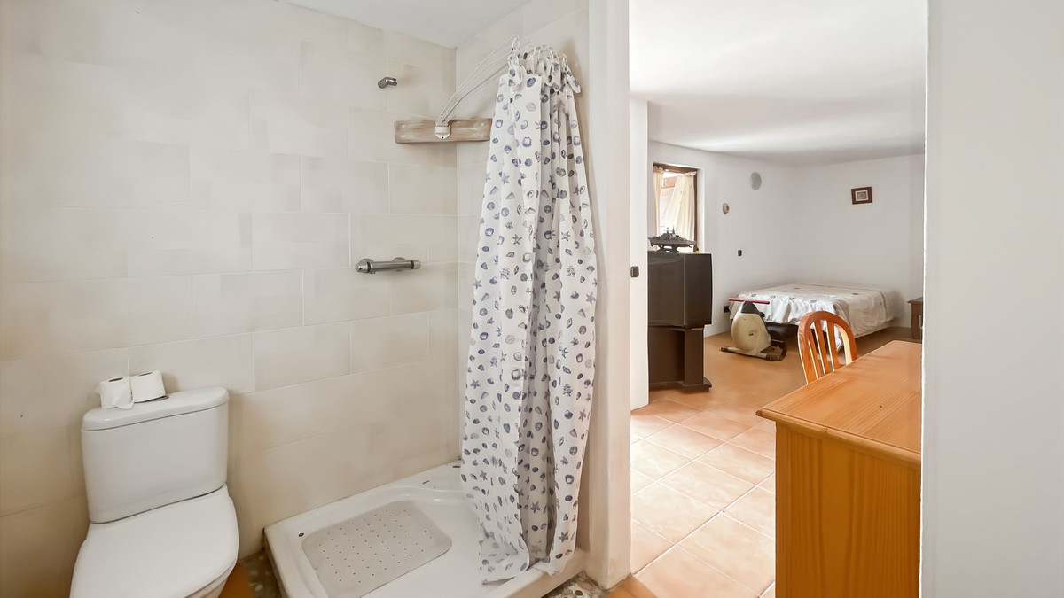 Appartement te koop in Villanueva del Rosario | 9 slaapkamers H5287831