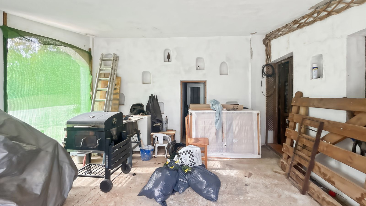 Appartement te koop in Villanueva del Rosario | 9 slaapkamers H5287831