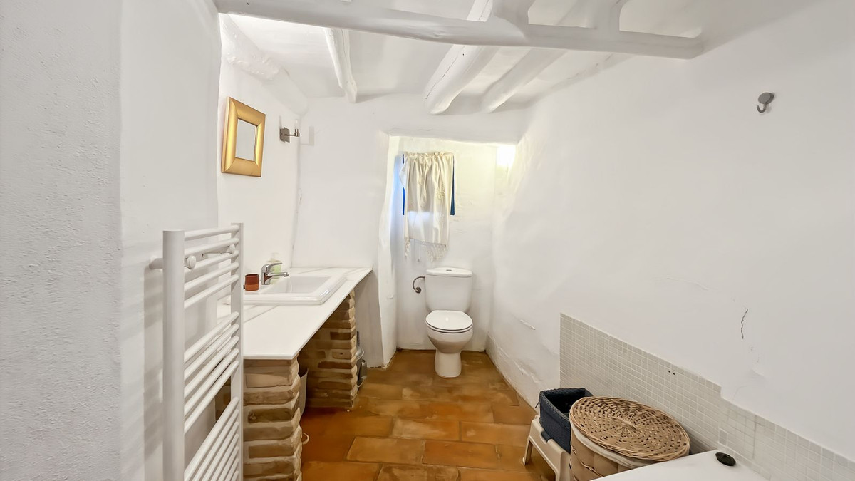 Appartement te koop in Villanueva del Rosario | 9 slaapkamers H5287831